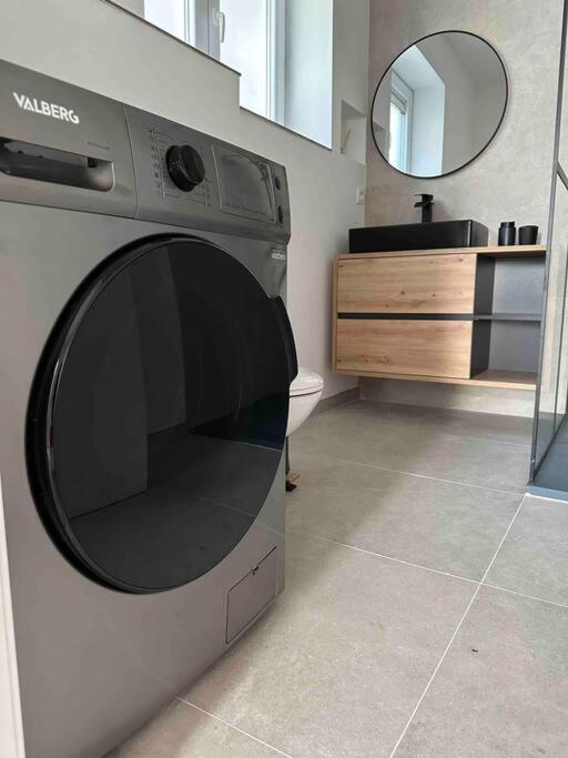 U-Sleep : Appartement 2 Chambres Liegi Esterno foto